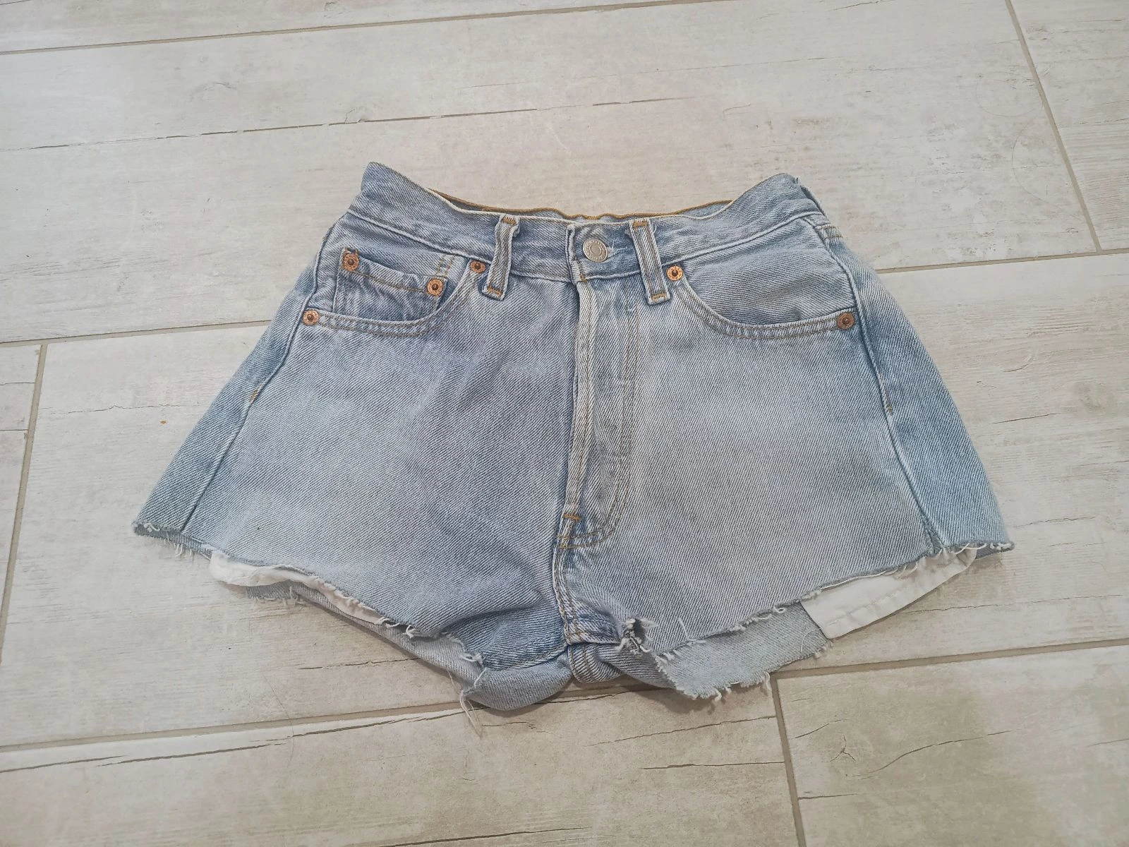 Vintage Levis Jeans Shorts – photo 2